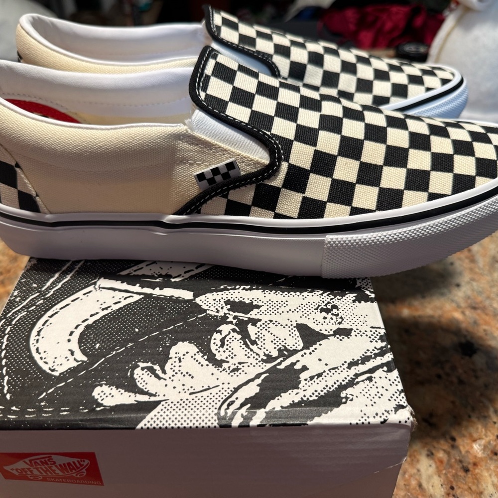 Vans Mens Slip-On Sneakers - Black and Cream Checkerboard 11.5 - Picture 7 of 12